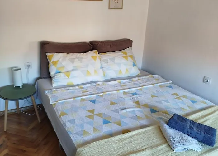 Fina Лесковац